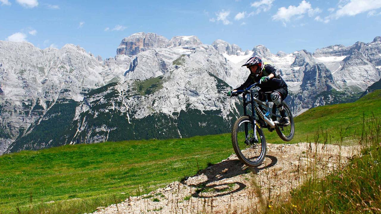 Bike a Madonna di Campiglio Pinzolo Val Rendena